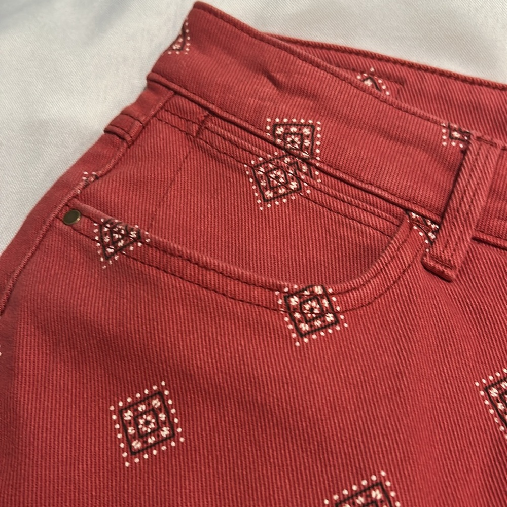 Wrangler Women's Geometric mid rise vintage Jean Shorts - Picture 14 of 16
